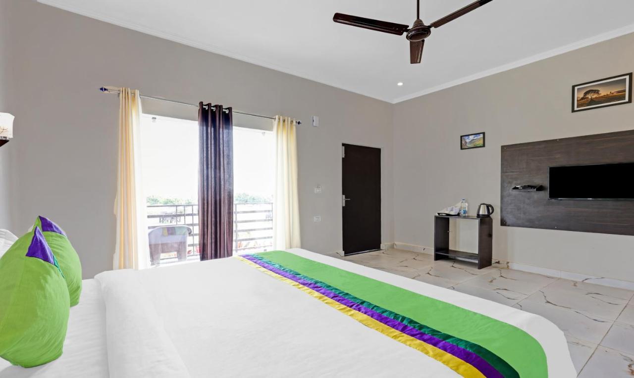 Treebo Kaira Resort With Pool View, 5 Km From Jim Corbett Jungle Safari Рамнагар Экстерьер фото